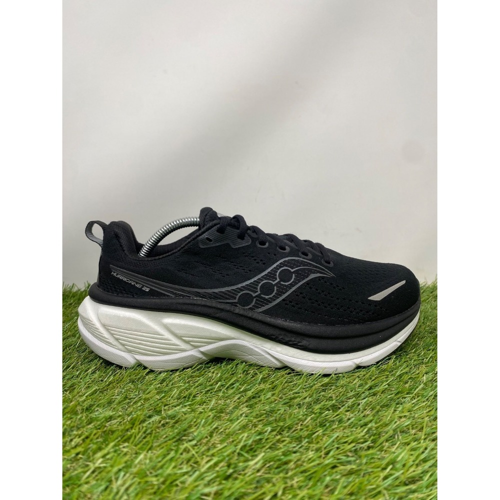Saucony Hurricane 25 Womens Size 9 Black Running Shoes Athletic Sneakers Gym